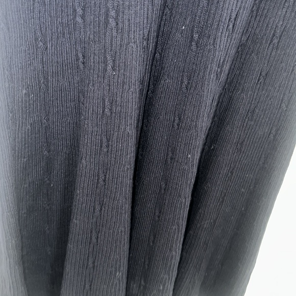 VALENTINO COUTURE DRESS - Picture 6 of 9